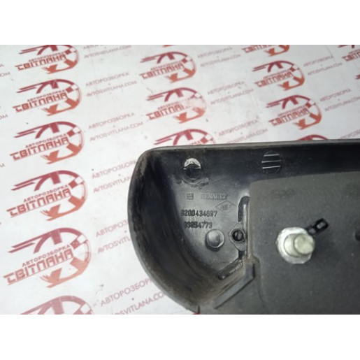 Підсвічування номера Opel Vivaro 2007-2014 93854773